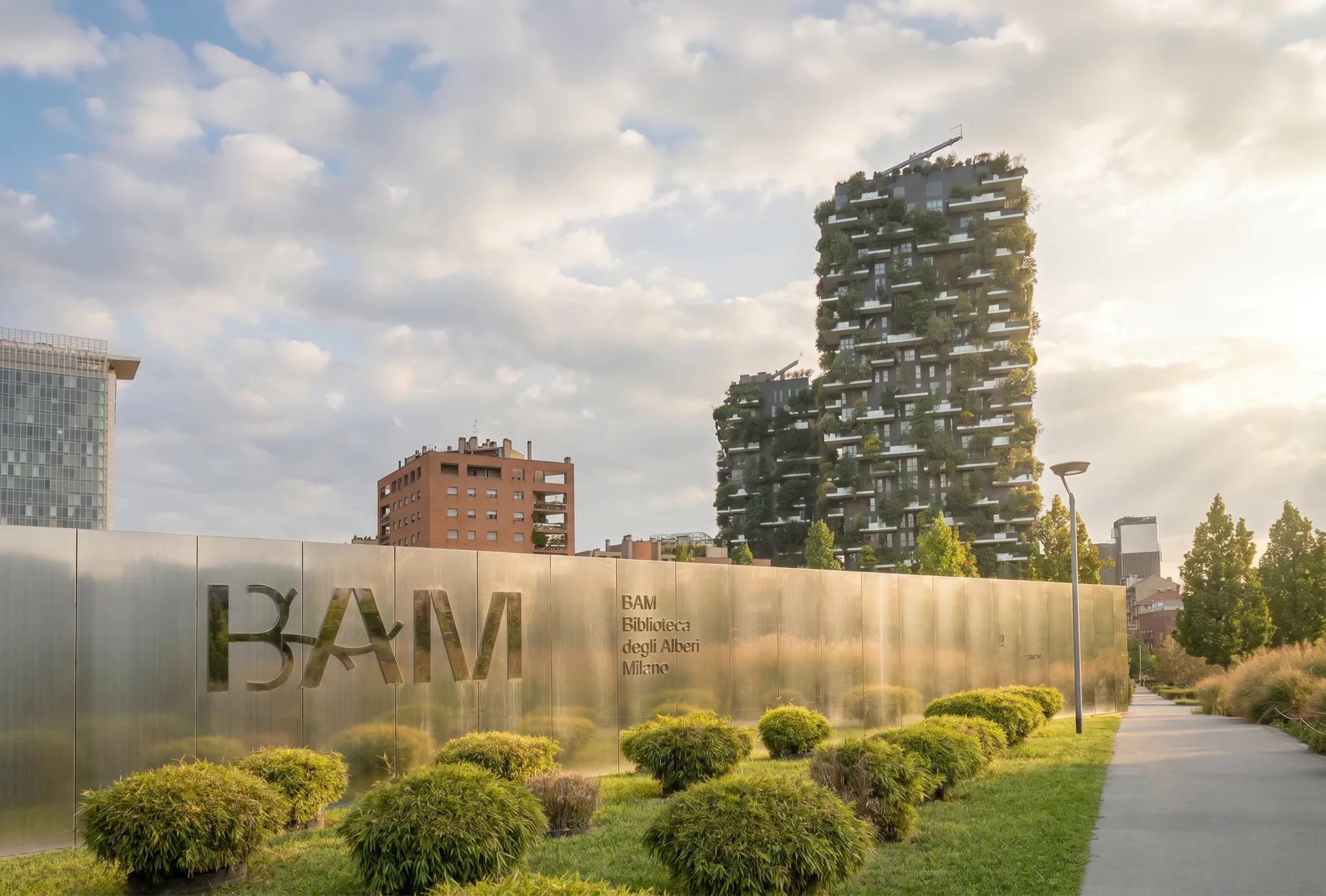 Atmosfera urbana di Porta Nuova — Milano